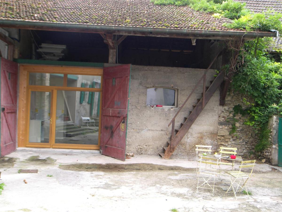 Grand Studio Et Jolies Chambres A Louer Passins Eksteriør bilde